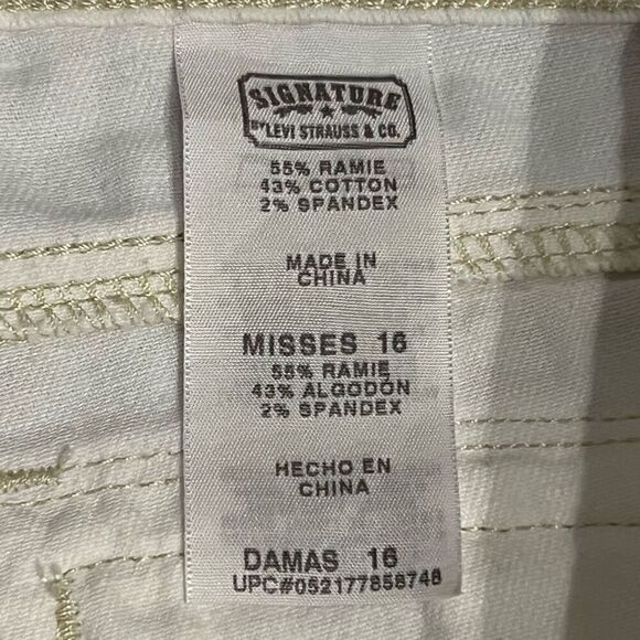 LEVI Signature White Ramie Fabric Blend Shorts / Size 16 Misses - Picture 7 of 7